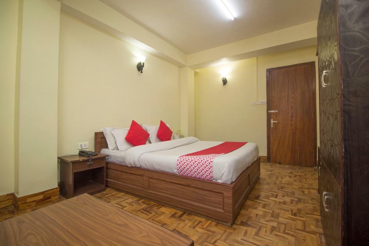 Oyo 28754 The Sunrise Residency Hotel Gangtok Esterno foto
